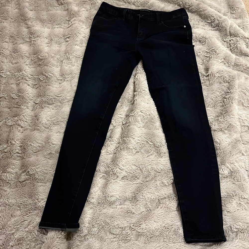 Liverpool ankle skinny jeans. Like new condition.